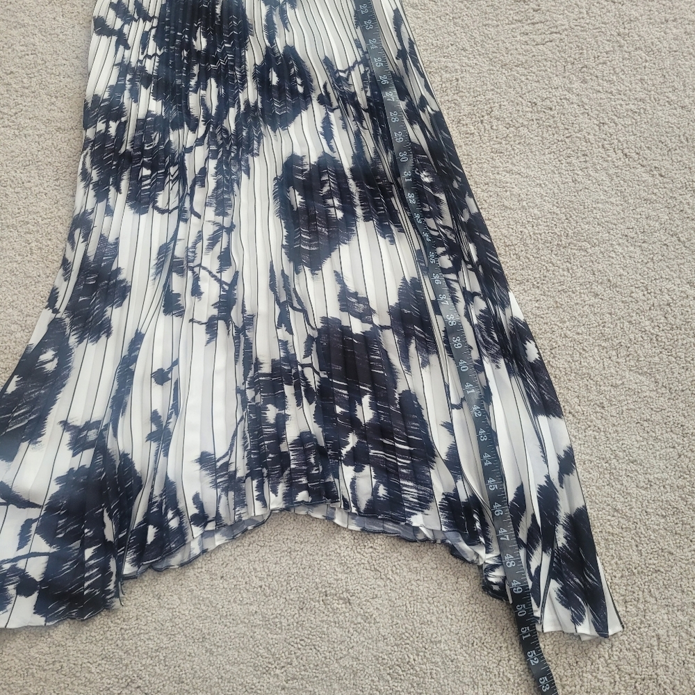 *NWT* WHBM Pansy Sketch Black & Ecru Sleeveless Halter Pleated Midi Dress Sz 4P - Picture 11 of 12
